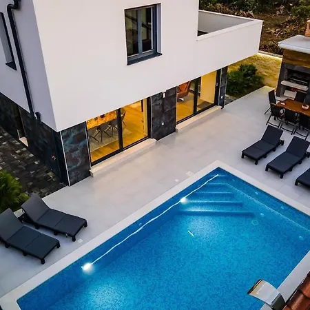 Villa Lisa - Heated Pool, - Zadar